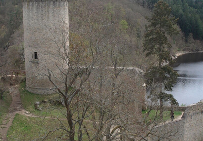 věž Hláska
